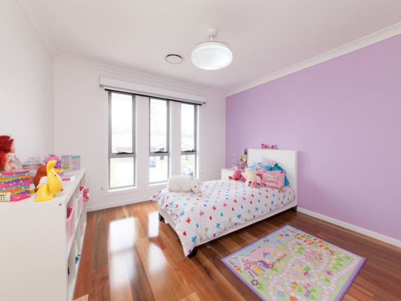 1 Conimbla Crescent, Waterford QLD 4133
