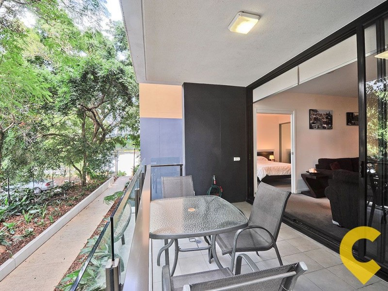 210/10 Pidgeon Close, West End QLD 4101