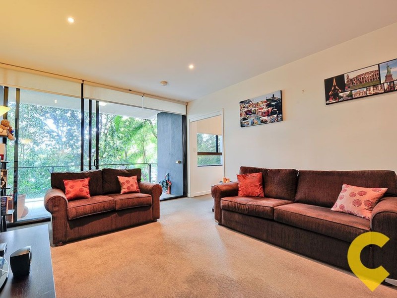 210/10 Pidgeon Close, West End QLD 4101