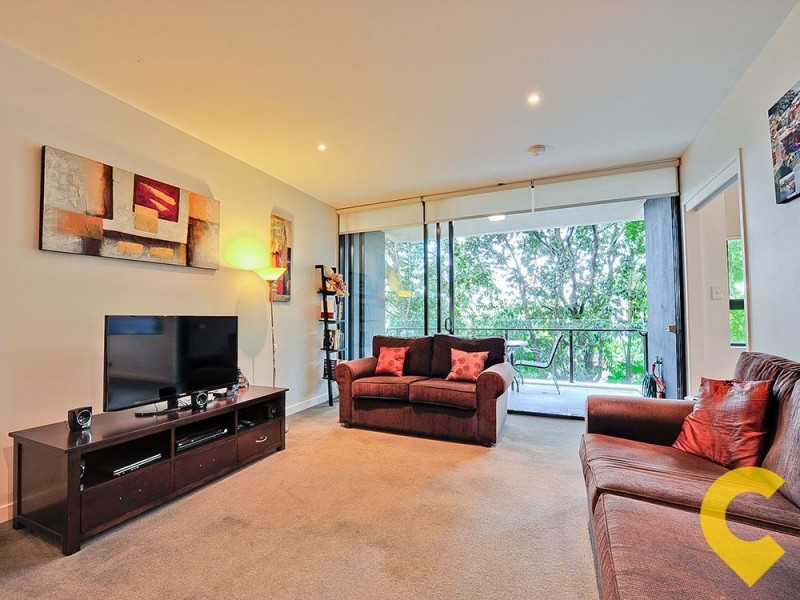 210/10 Pidgeon Close, West End QLD 4101