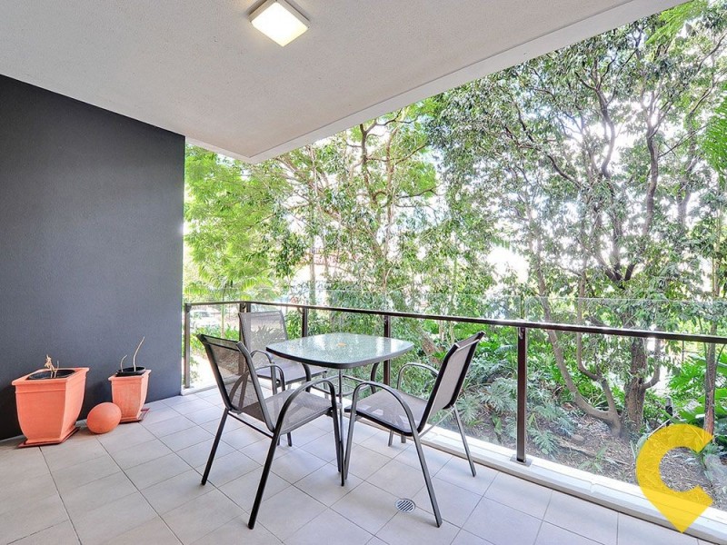 210/10 Pidgeon Close, West End QLD 4101