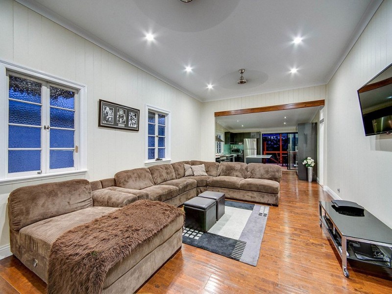 13 Henchman Street, Nundah QLD 4012