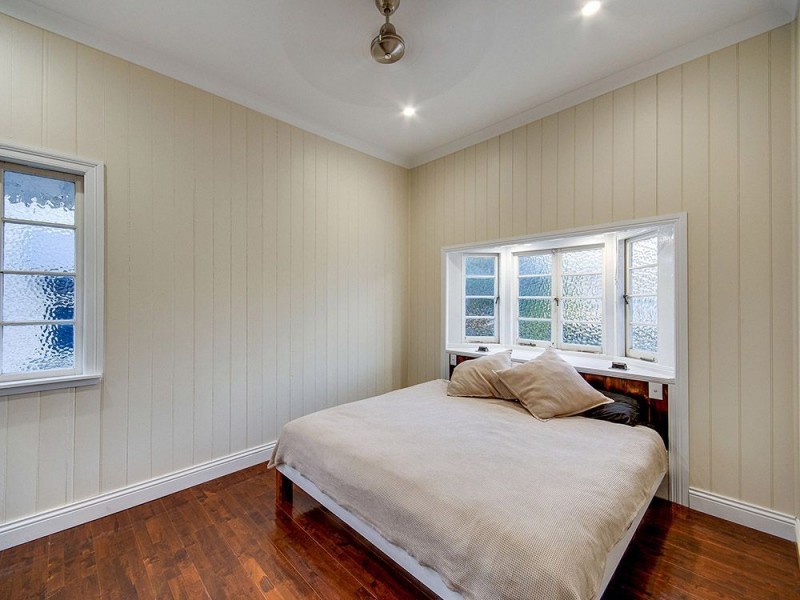 13 Henchman Street, Nundah QLD 4012