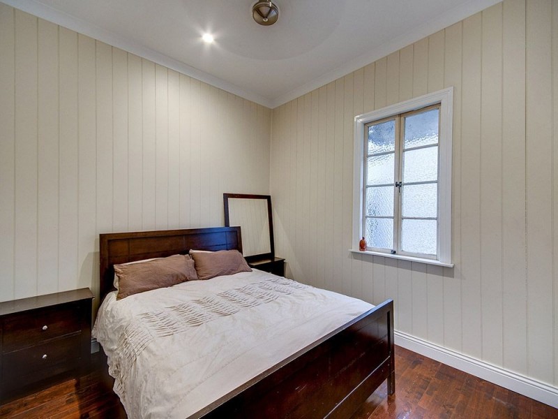 13 Henchman Street, Nundah QLD 4012