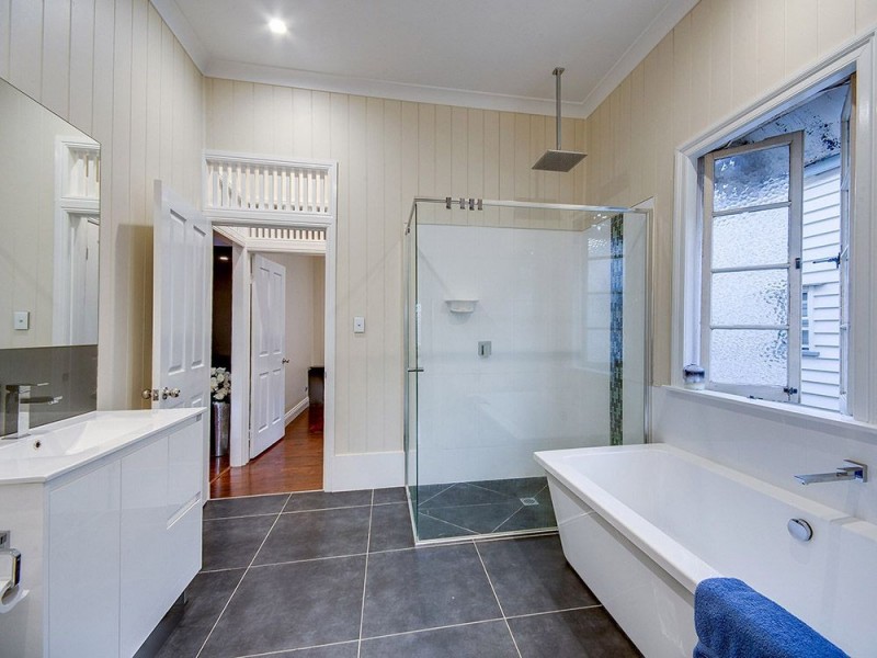 13 Henchman Street, Nundah QLD 4012