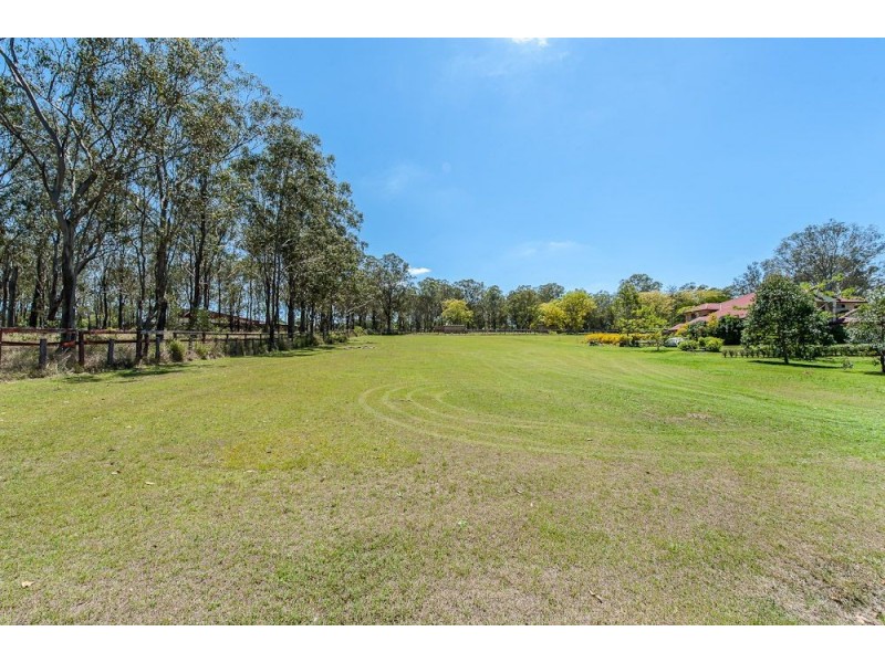83 Chalk Street, Wulkuraka QLD 4305