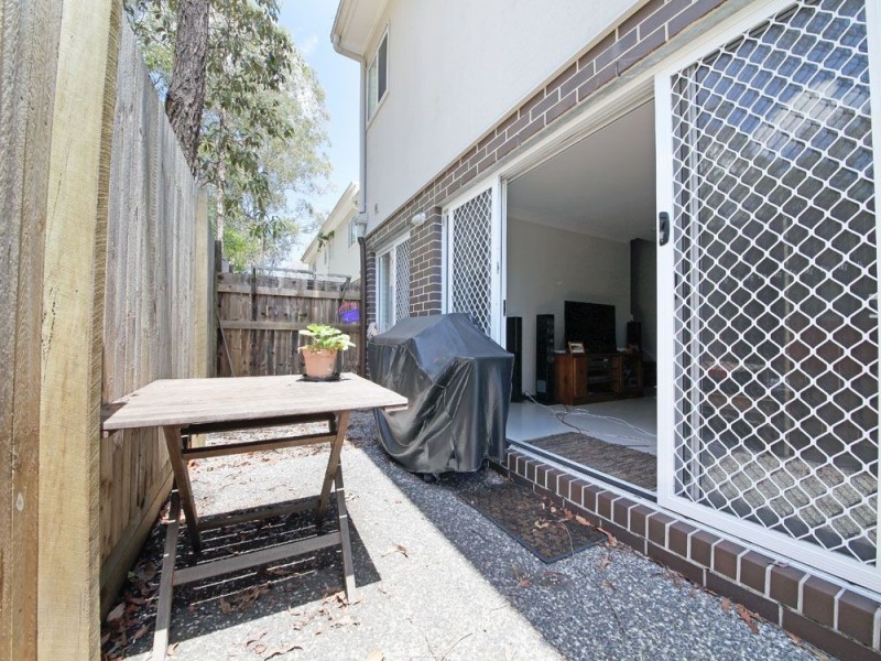 2/10 Veronica Court, Kallangur QLD 4503