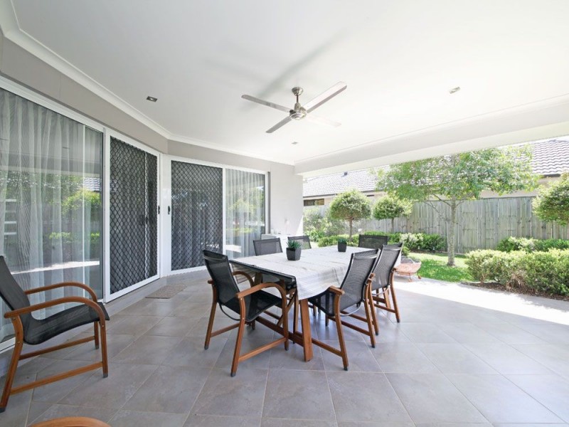 24 Forrestal Circuit, North Lakes QLD 4509