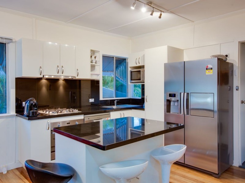 50 Thuruna Street, Stafford QLD 4053