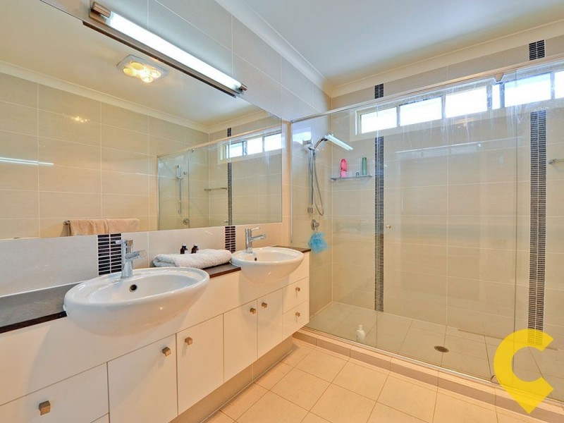 27 Dalmore Street, Ashgrove QLD 4060