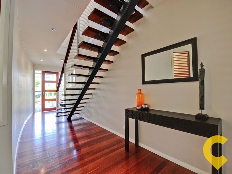 27 Dalmore Street, Ashgrove QLD 4060