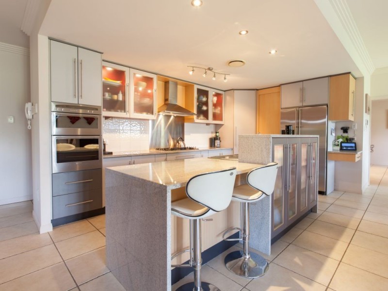 51 St Helens Road, Mitchelton QLD 4053