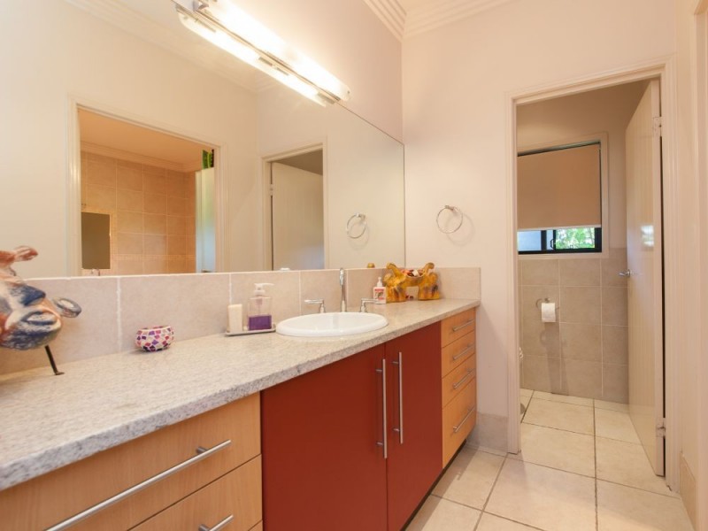 51 St Helens Road, Mitchelton QLD 4053