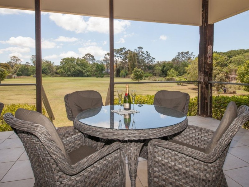 51 St Helens Road, Mitchelton QLD 4053