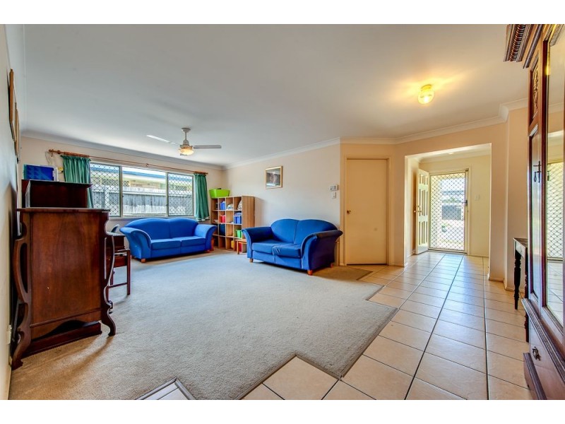 19 Mannix Place, Forest Lake QLD 4078