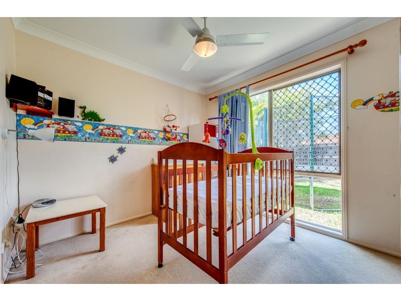 19 Mannix Place, Forest Lake QLD 4078