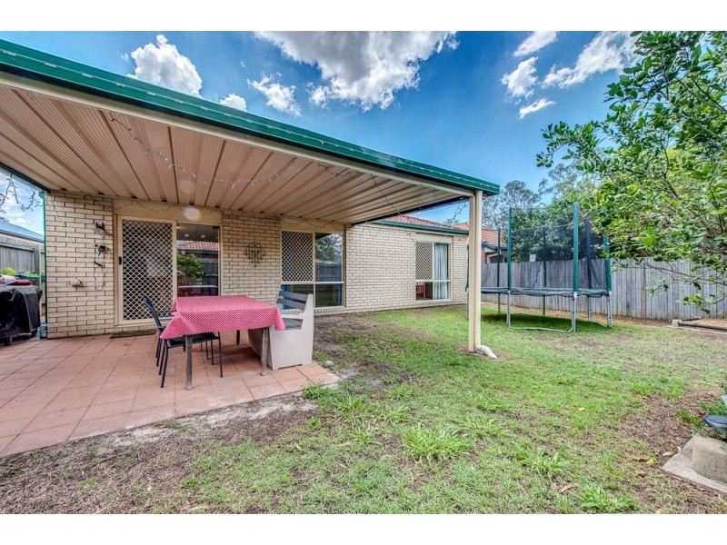 19 Mannix Place, Forest Lake QLD 4078