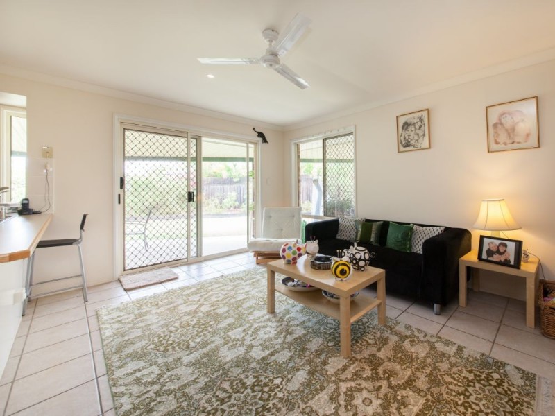 3 Ogle Place, Windaroo QLD 4207