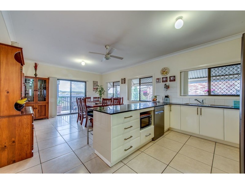 25 Wildflower Drive, Springfield Lakes QLD 4300