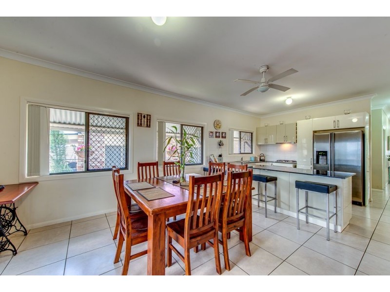 25 Wildflower Drive, Springfield Lakes QLD 4300