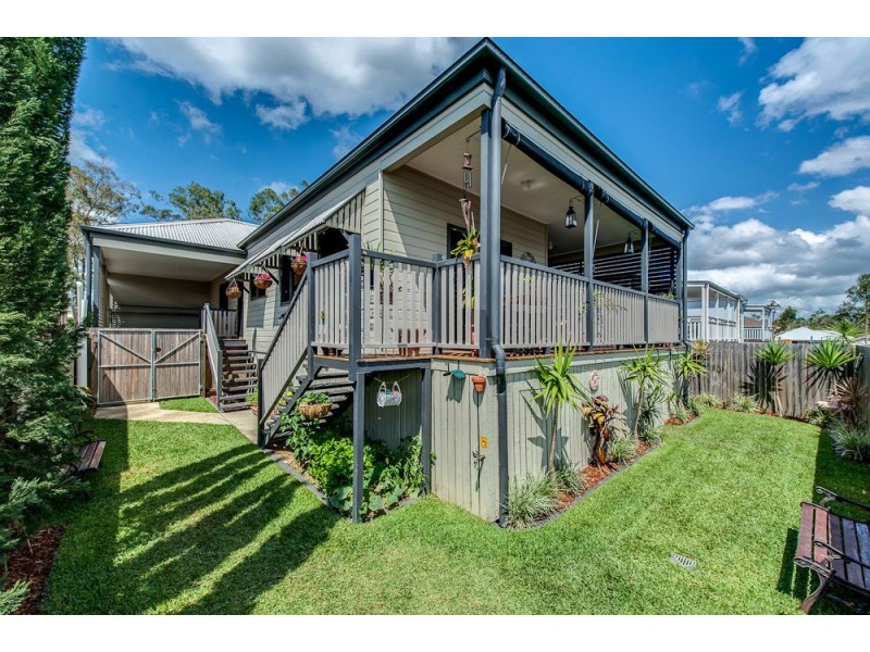 25 Wildflower Drive, Springfield Lakes QLD 4300