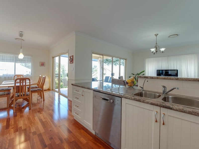 5 Horizon Drive, Springfield Lakes QLD 4300