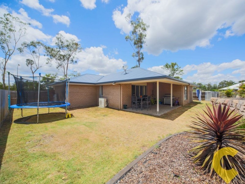 32 Columbia Drive, Bellbird Park QLD 4300