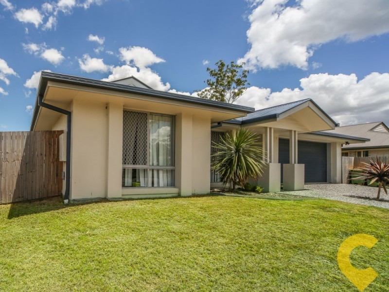 32 Columbia Drive, Bellbird Park QLD 4300