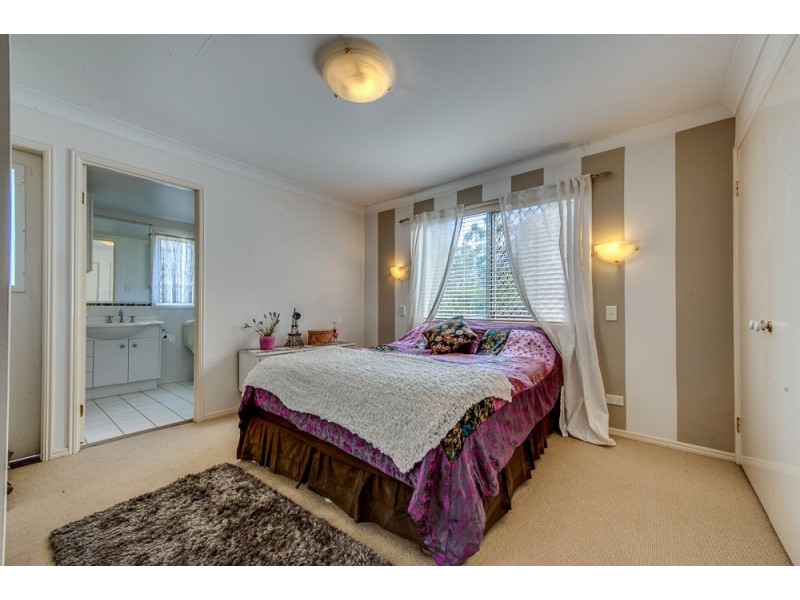 6 Noble Place, Goodna QLD 4300