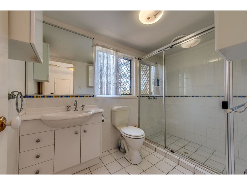 6 Noble Place, Goodna QLD 4300