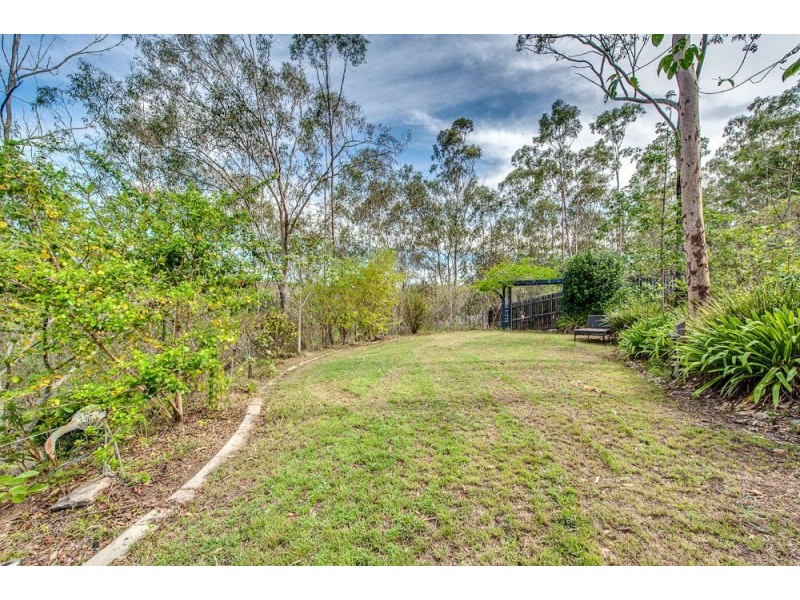 6 Noble Place, Goodna QLD 4300