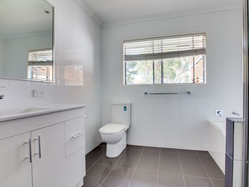 10 Kallista Road, Rochedale South QLD 4123