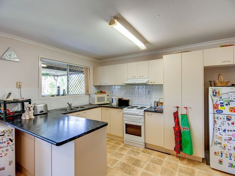 34 Coronet Drive, Bray Park QLD 4500