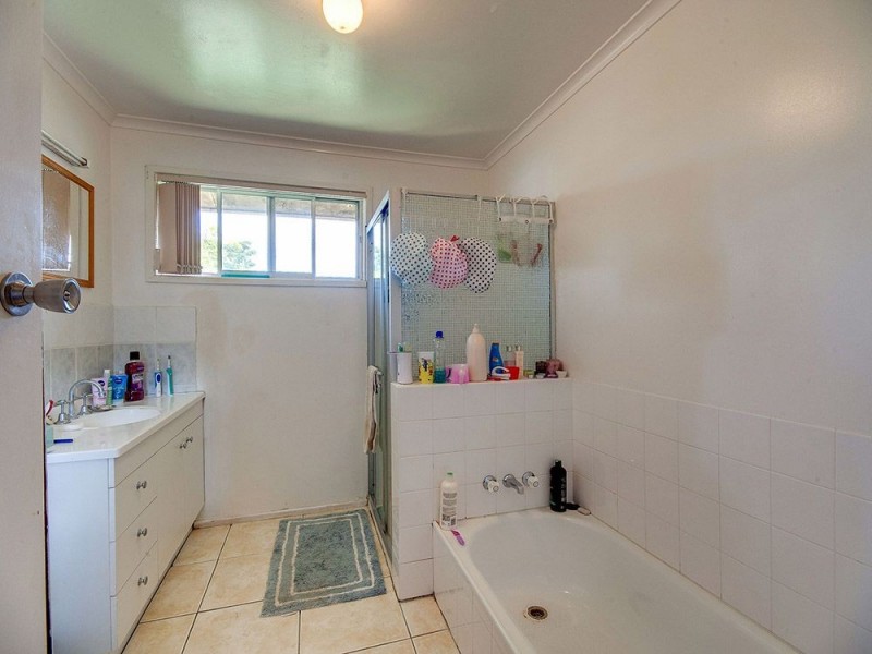 34 Coronet Drive, Bray Park QLD 4500