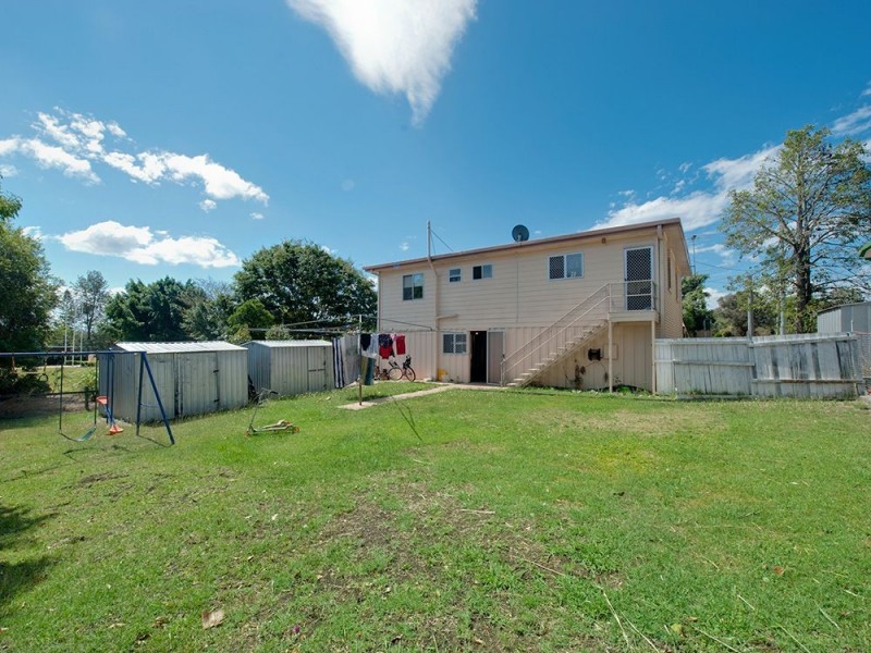 29 Cemetery Road, Raceview QLD 4305