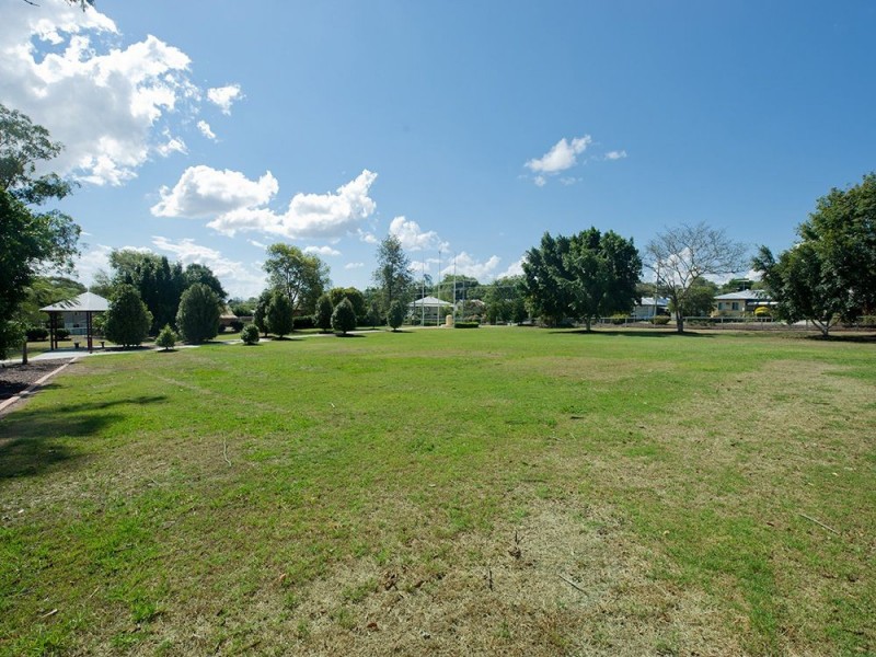 29 Cemetery Road, Raceview QLD 4305