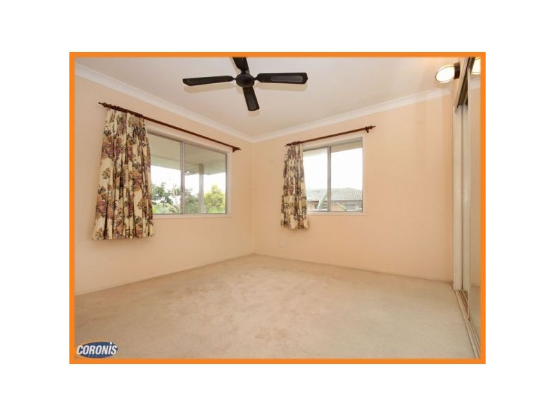 18 Hanbury Street, Chermside West QLD 4032