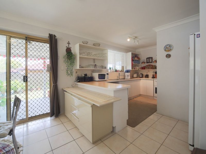 7 Tregana Circuit, Edens Landing QLD 4207