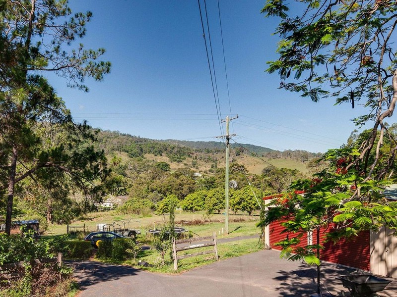 329 Mt Brisbane Road, Dayboro QLD 4521