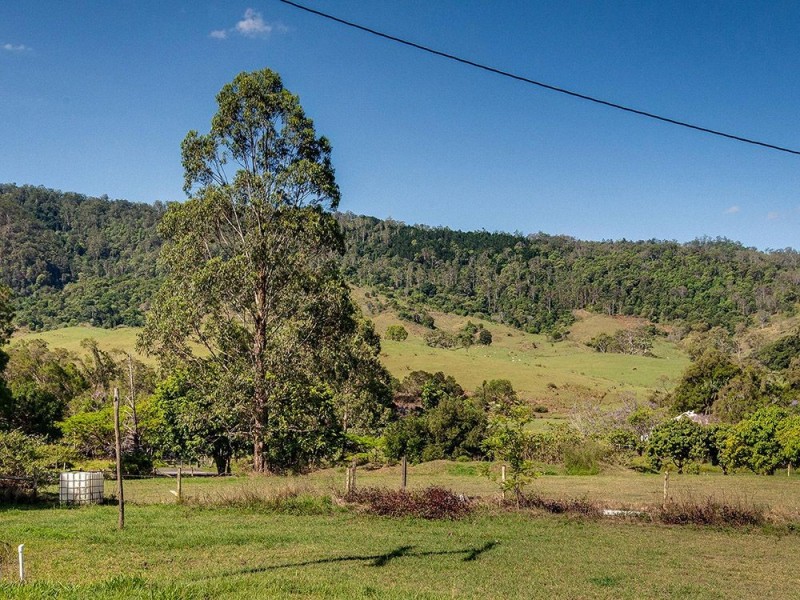 329 Mt Brisbane Road, Dayboro QLD 4521