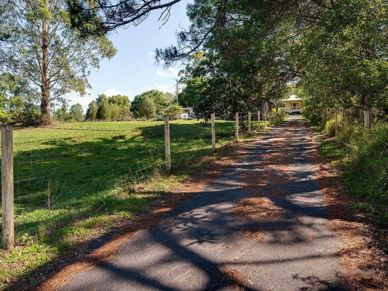 329 Mt Brisbane Road, Dayboro QLD 4521