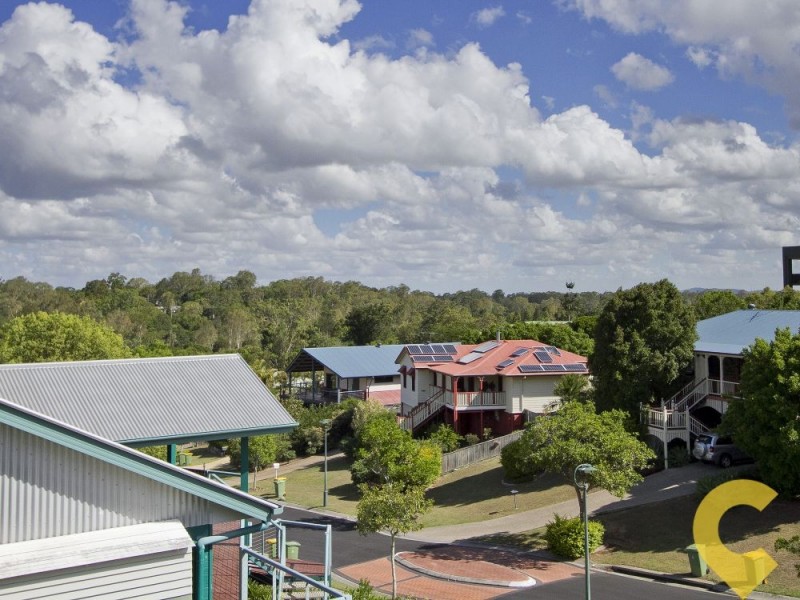 5 Midson Sreet, Petrie QLD 4502