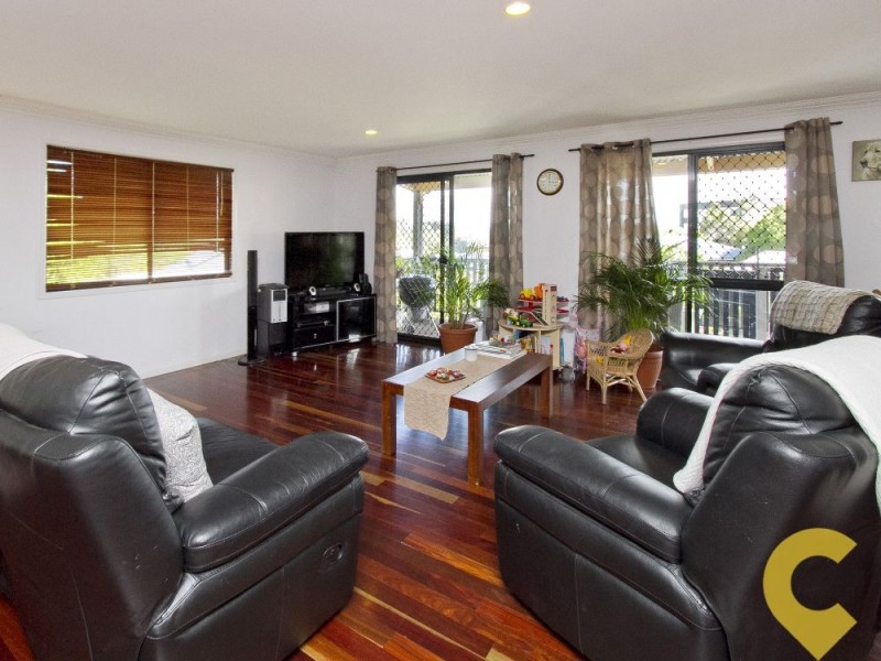 5 Midson Sreet, Petrie QLD 4502