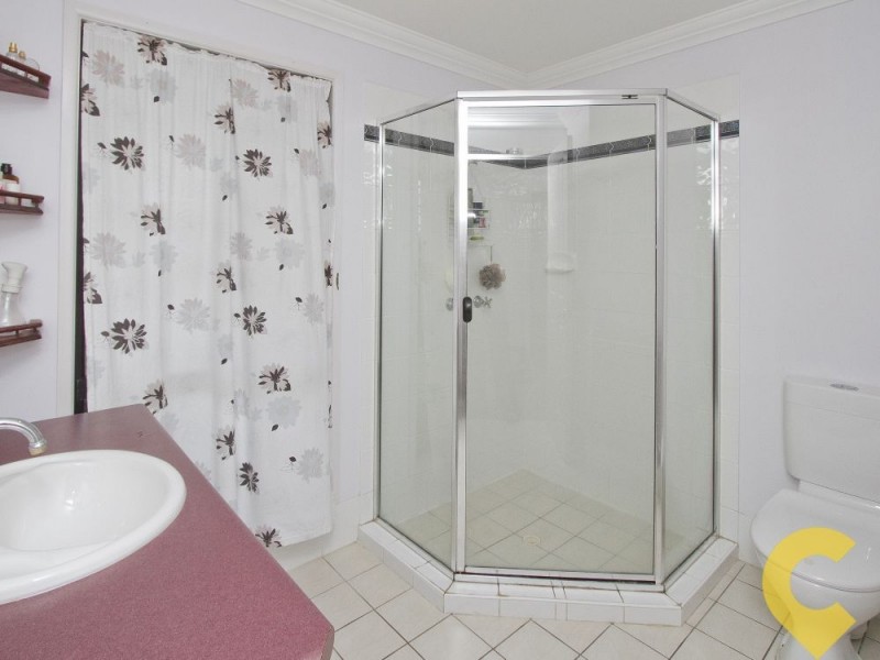 5 Midson Sreet, Petrie QLD 4502