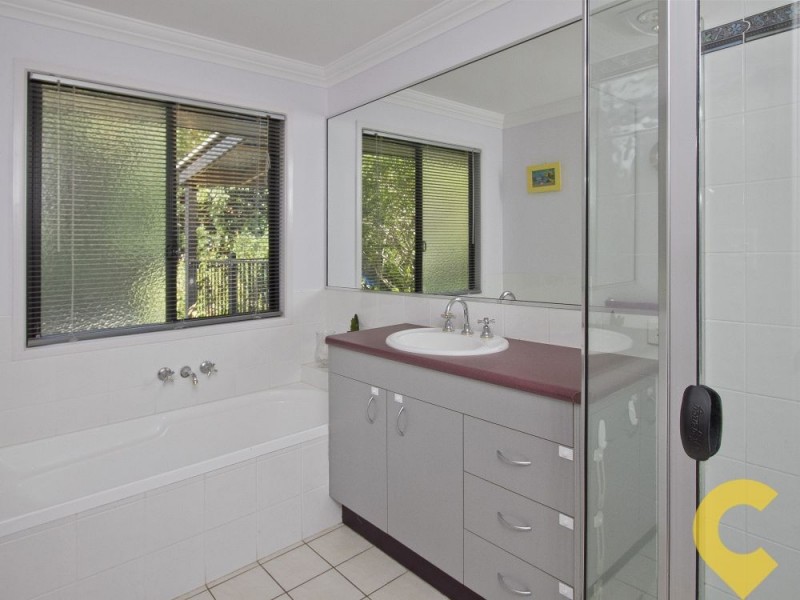 5 Midson Sreet, Petrie QLD 4502