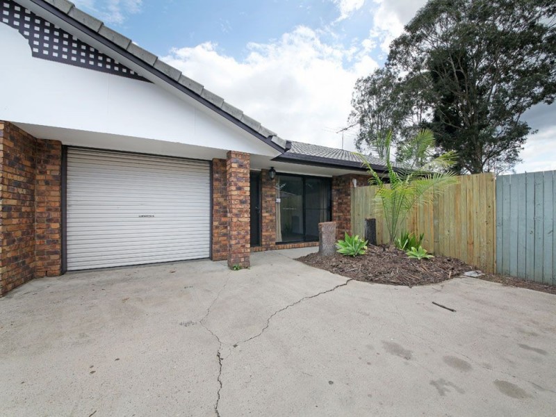 2/5 Rarity Street, Caboolture QLD 4510