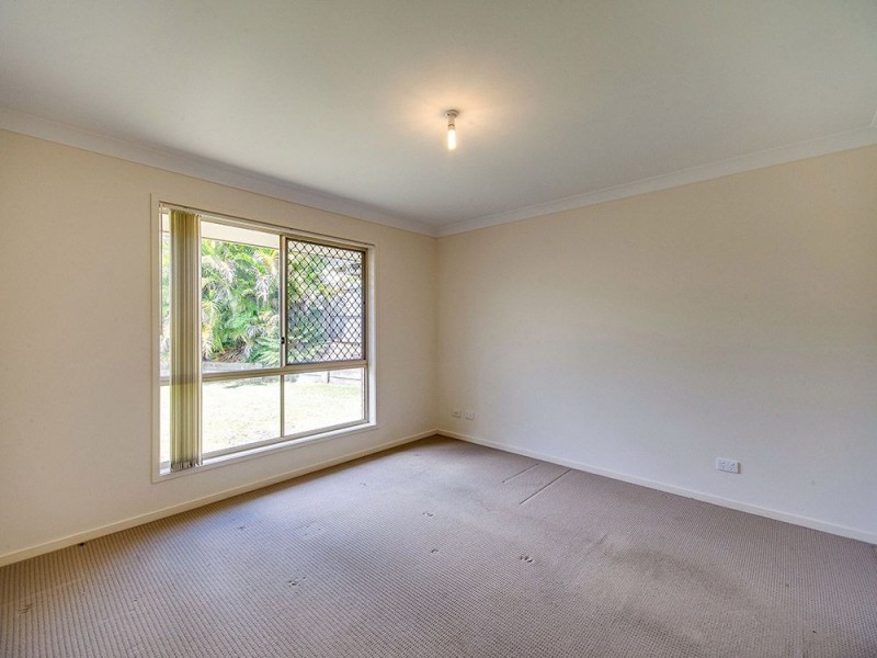 20 Silverash Court, Warner QLD 4500