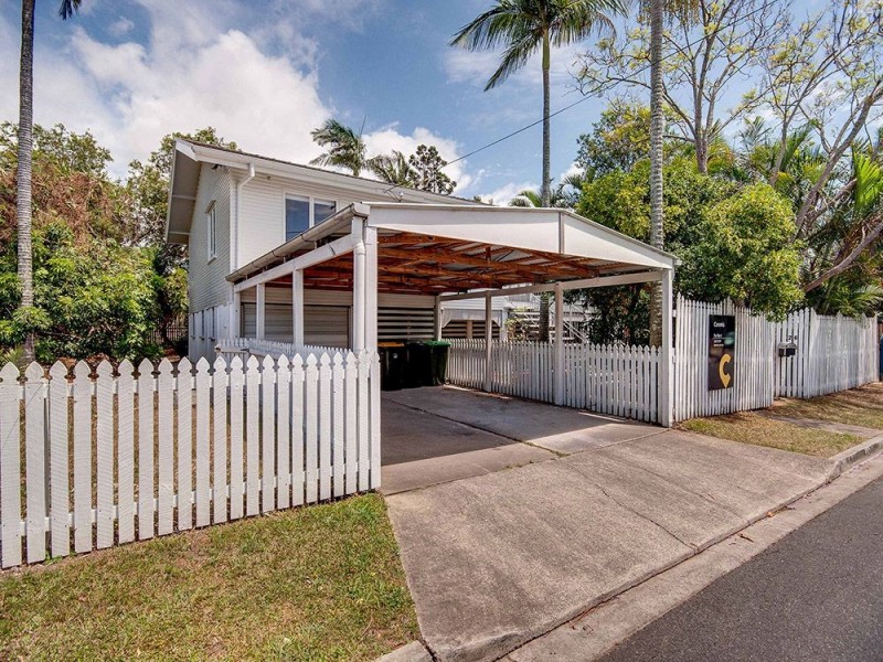 26 Rose Lane, Gordon Park QLD 4031