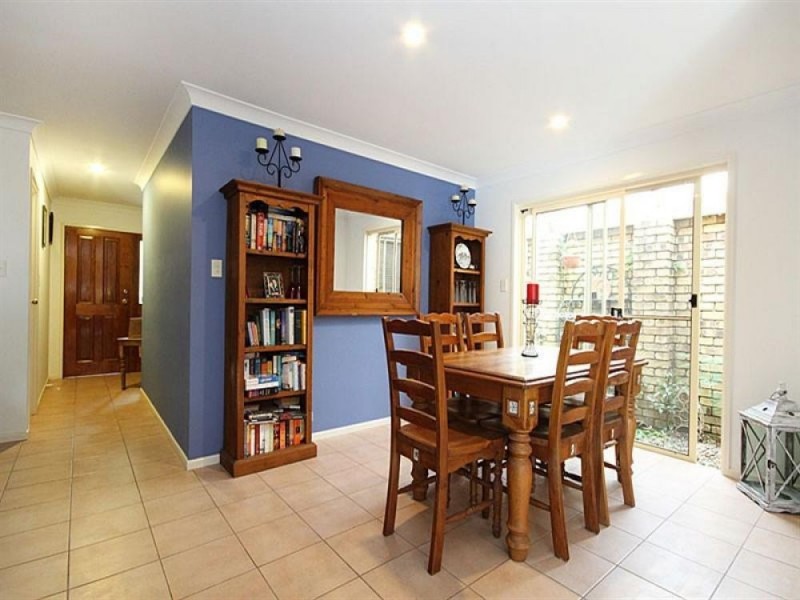 32 Huon Place, Forest Lake QLD 4078