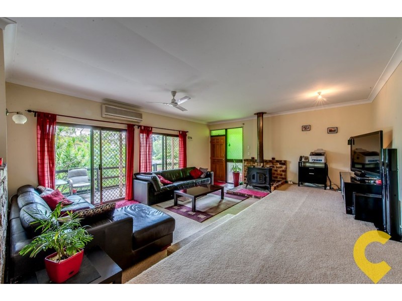100 Johnston Road, Bellbird Park QLD 4300